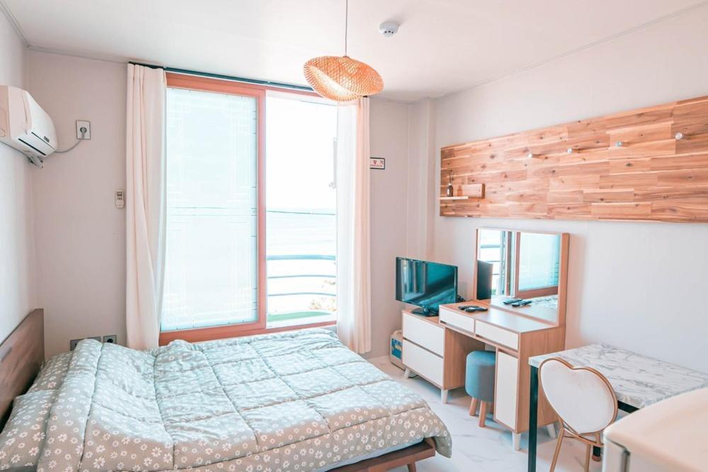 Gangneung Hostel Экстерьер фото