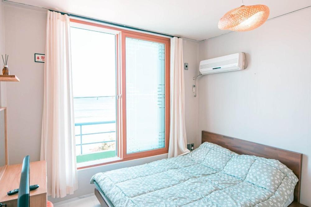 Gangneung Hostel Экстерьер фото